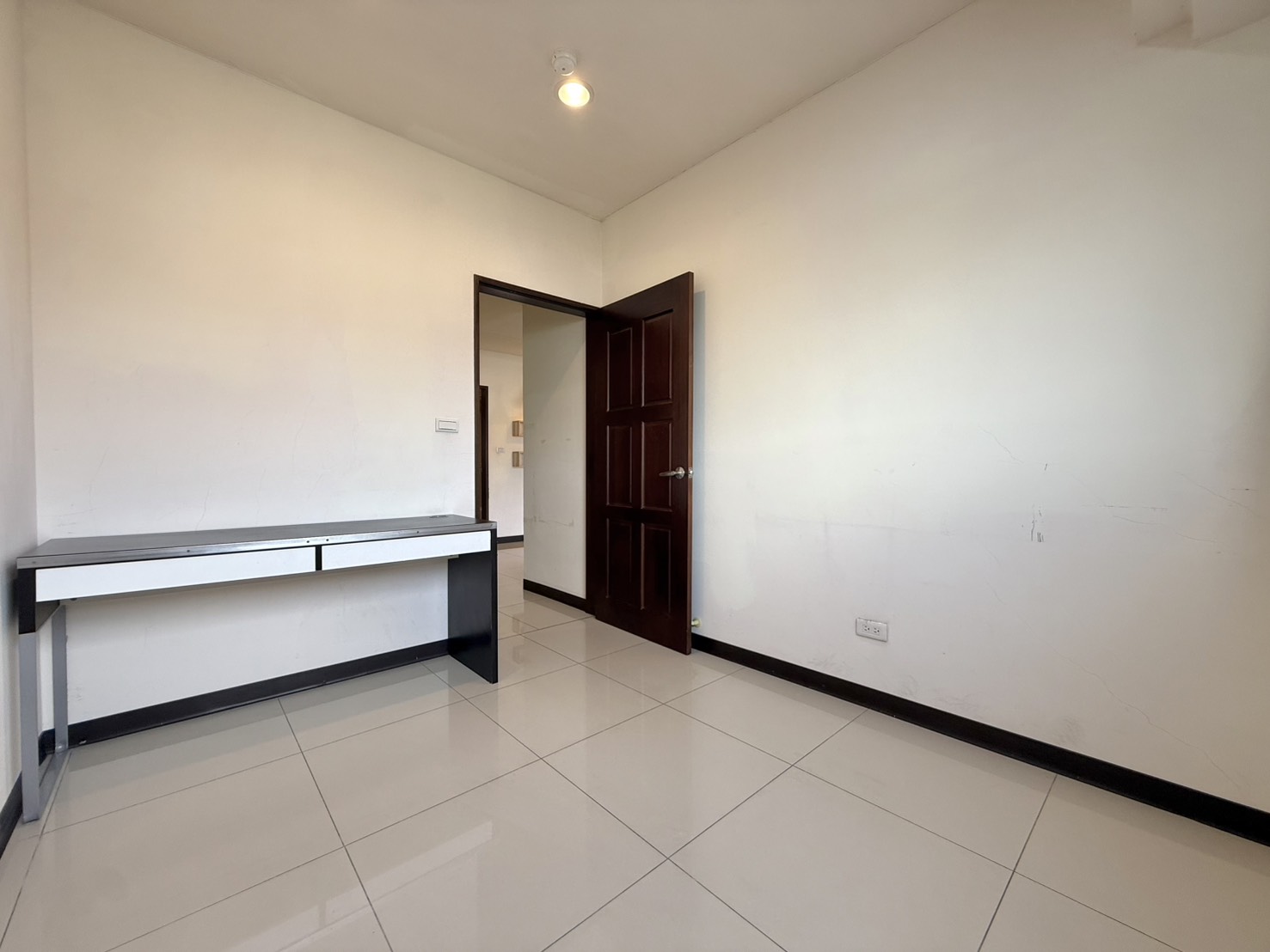 新帝標美妝大3房車