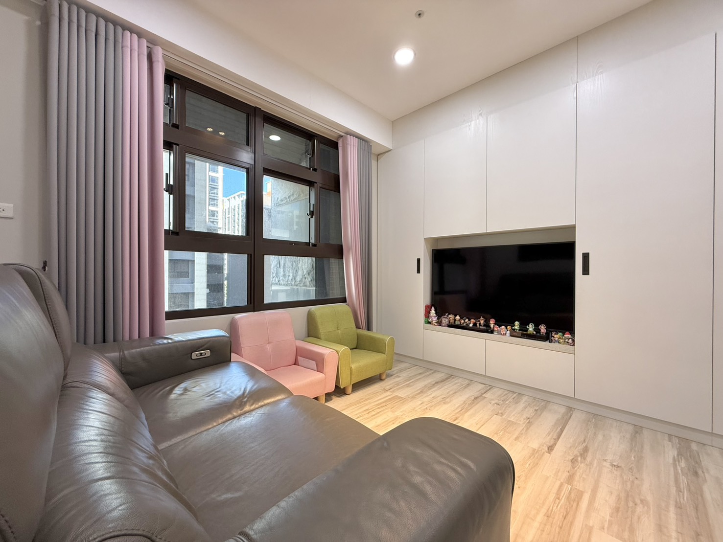 中路君邑富疆質感2房車