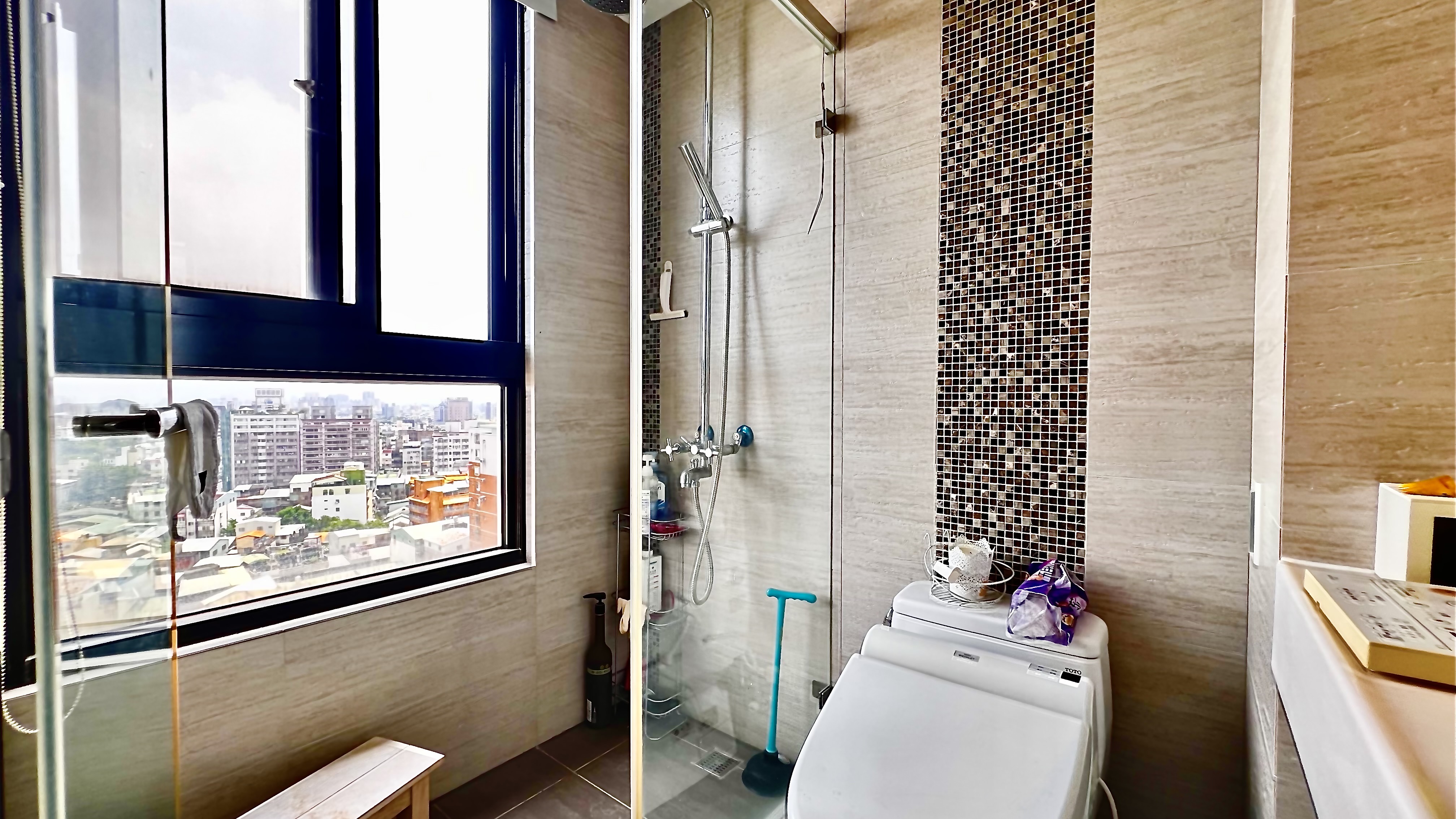 🏠【親家新匯｜中興大學旁✨頂樓邊間景觀三房＋平車】 視野無限，生活無界，自住置產一次到位！