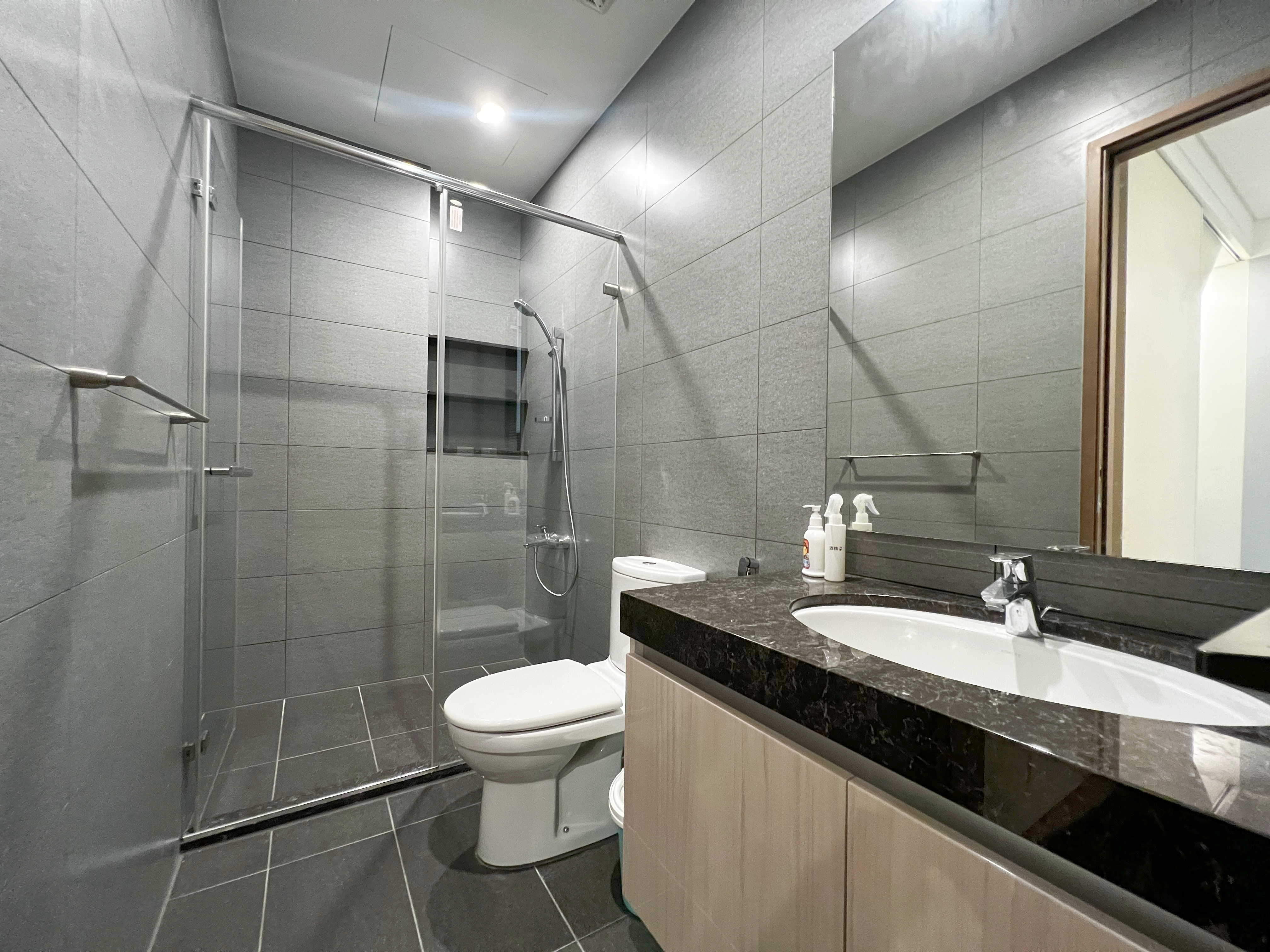 💎 南屯新富特區豪墅降價！近千萬裝潢、5層奢華生活