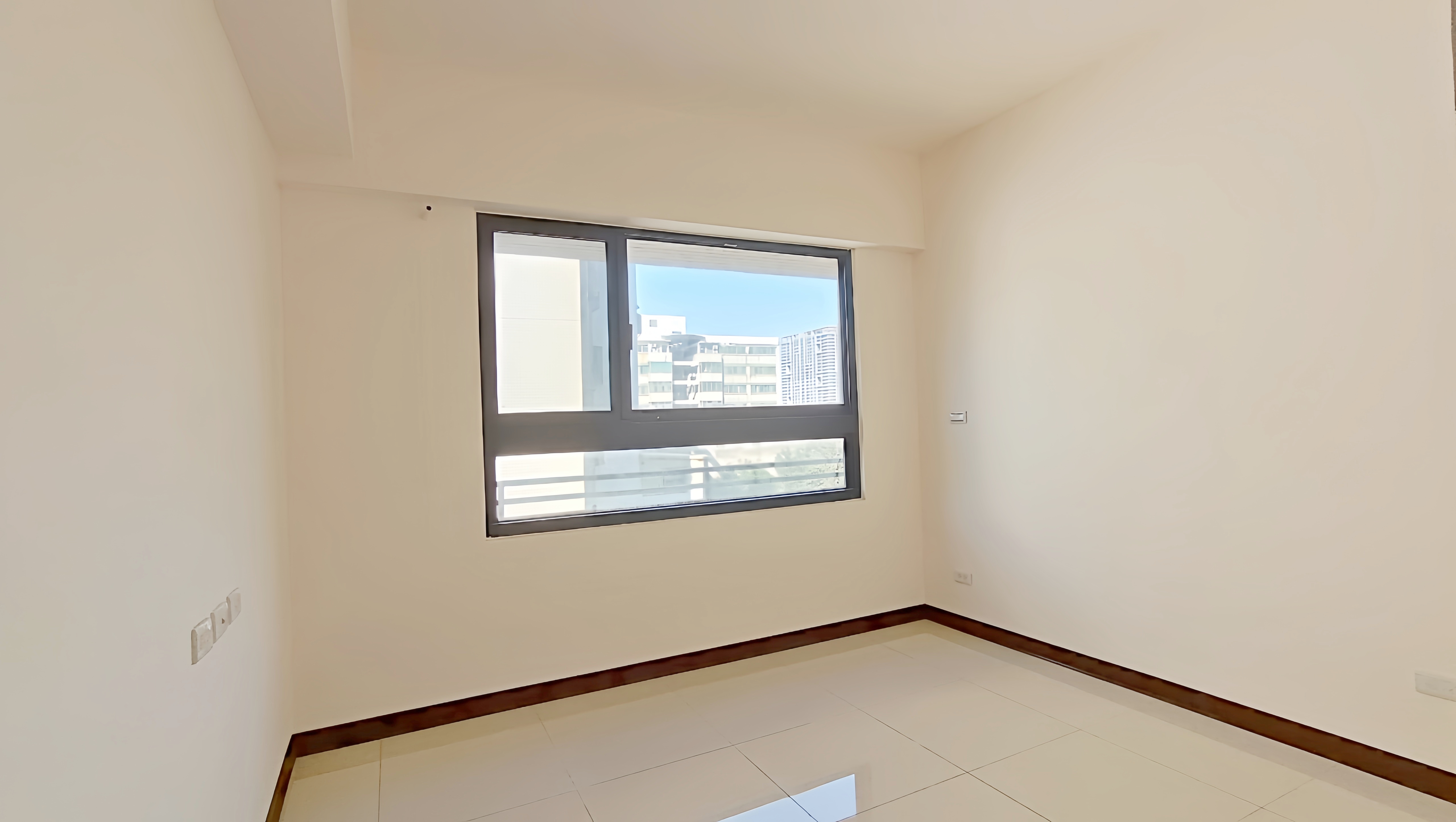 💥【震撼海線新低價】全新交屋柏斯市！⚡️低於實登價 $768$ 萬含車位🚗！秒殺邊間 $2+1$ 房！