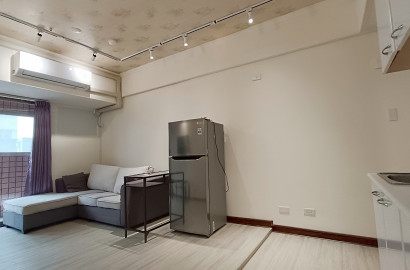 🚆【小資兩房首選💫五權車站步行圈】 國美生活圈✨坡道平移車位💰急售可談！