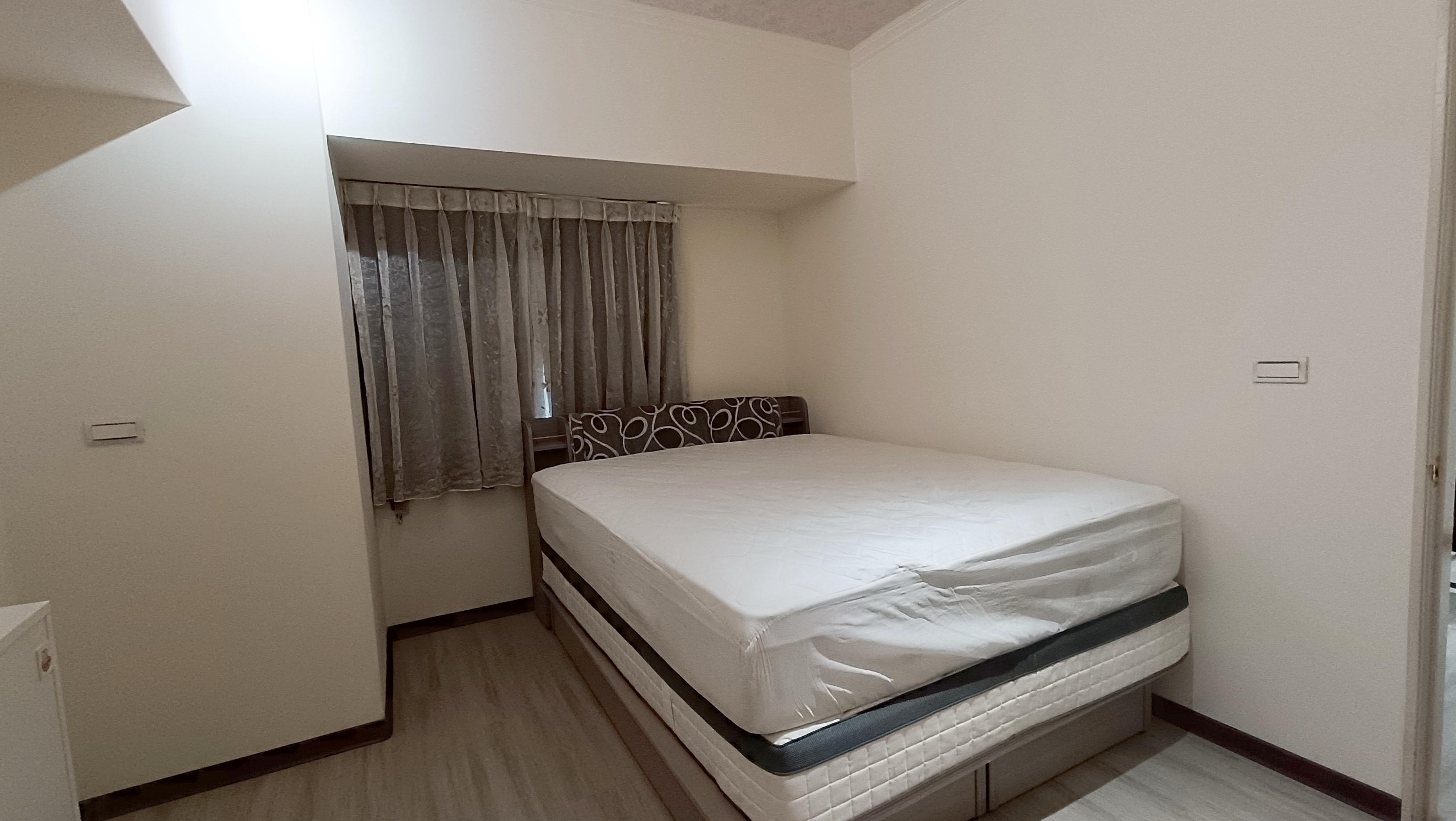 🚆【小資兩房首選💫五權車站步行圈】 國美生活圈✨坡道平移車位💰急售可談！