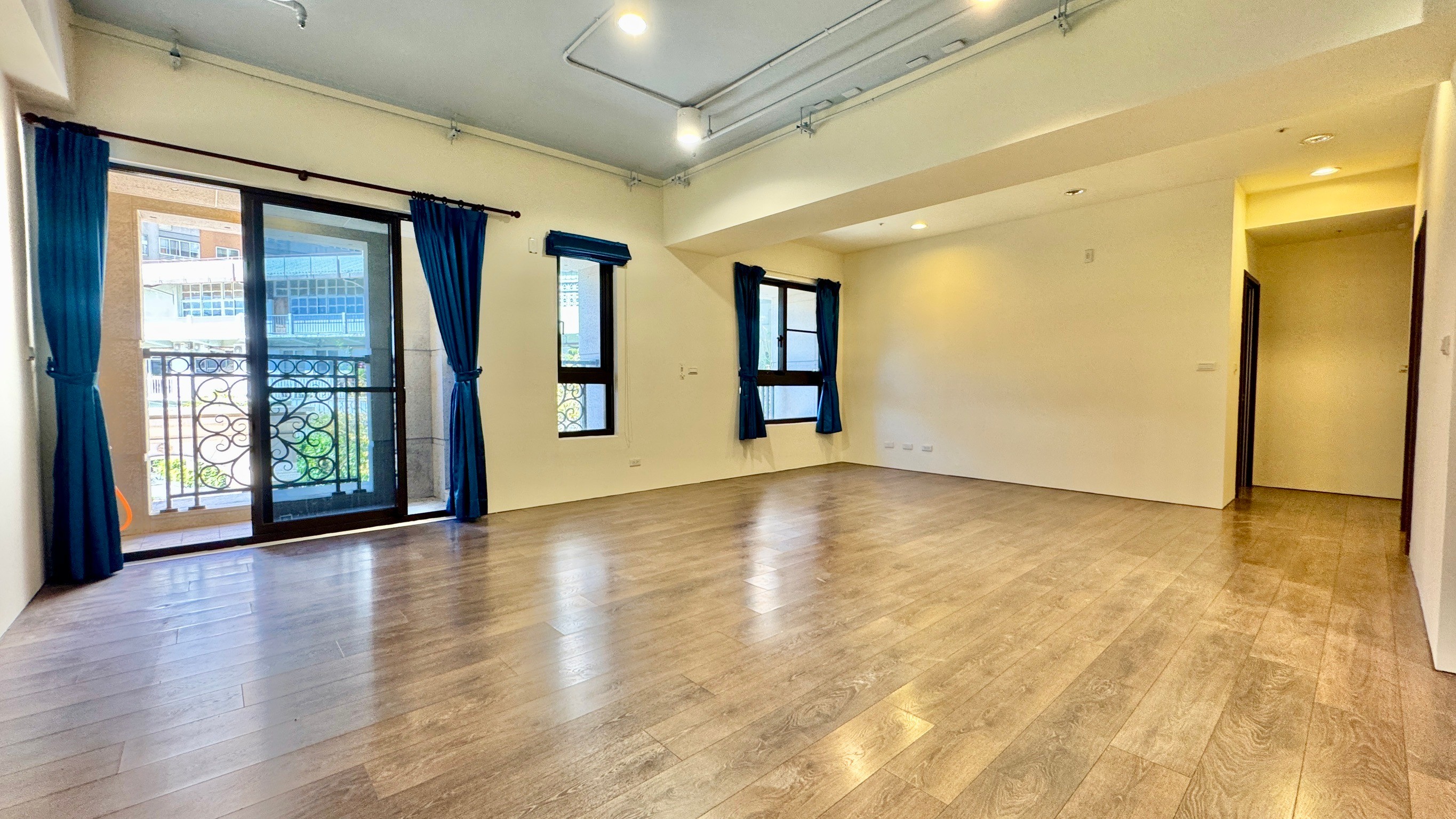 🌿【鵬程NEW1｜北屯路花園景3+1房】靜賞綠意、平車到位、生活圈一應俱全