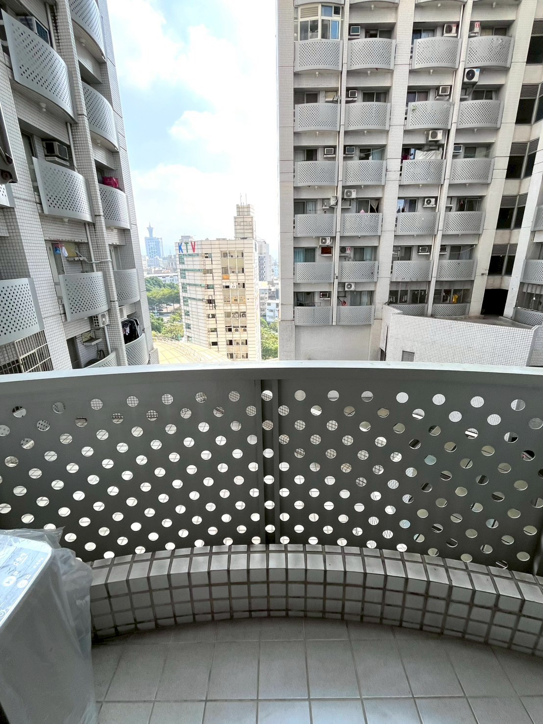 🔥近美術館高樓質感大套房｜獨立洗曬＋可開伙流理台✨即住即享