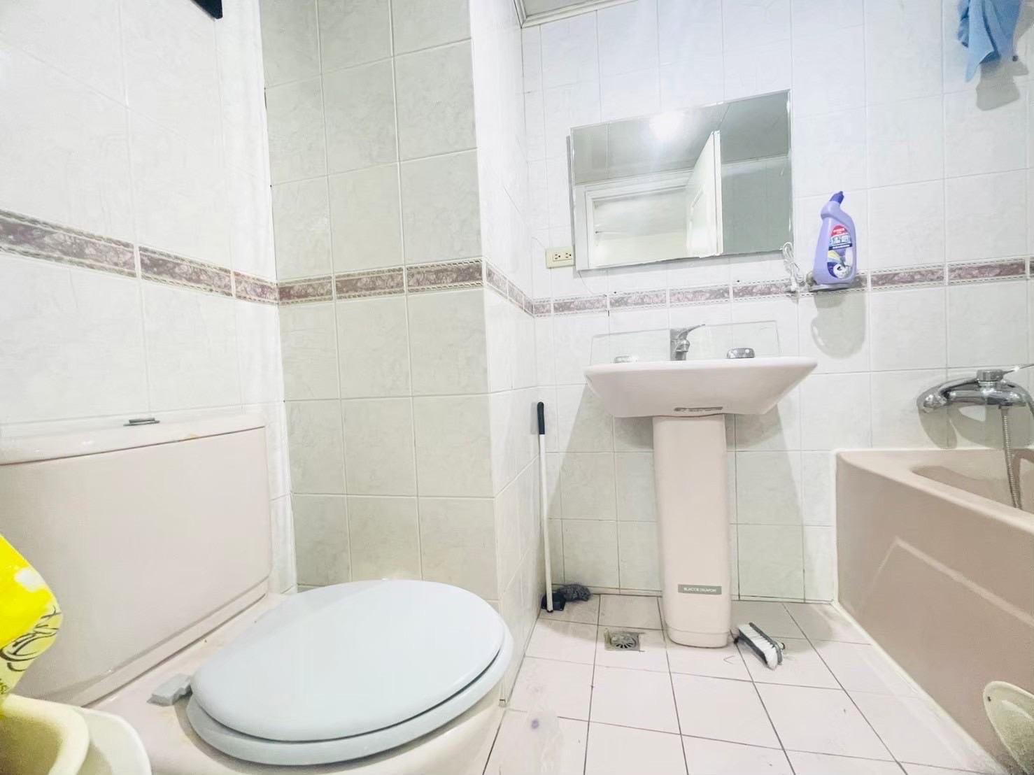 🚉【G5捷運旁✨採光滿分大三房＋平車】 昌平、漢口雙商圈核心生活圈，入門即享便利！