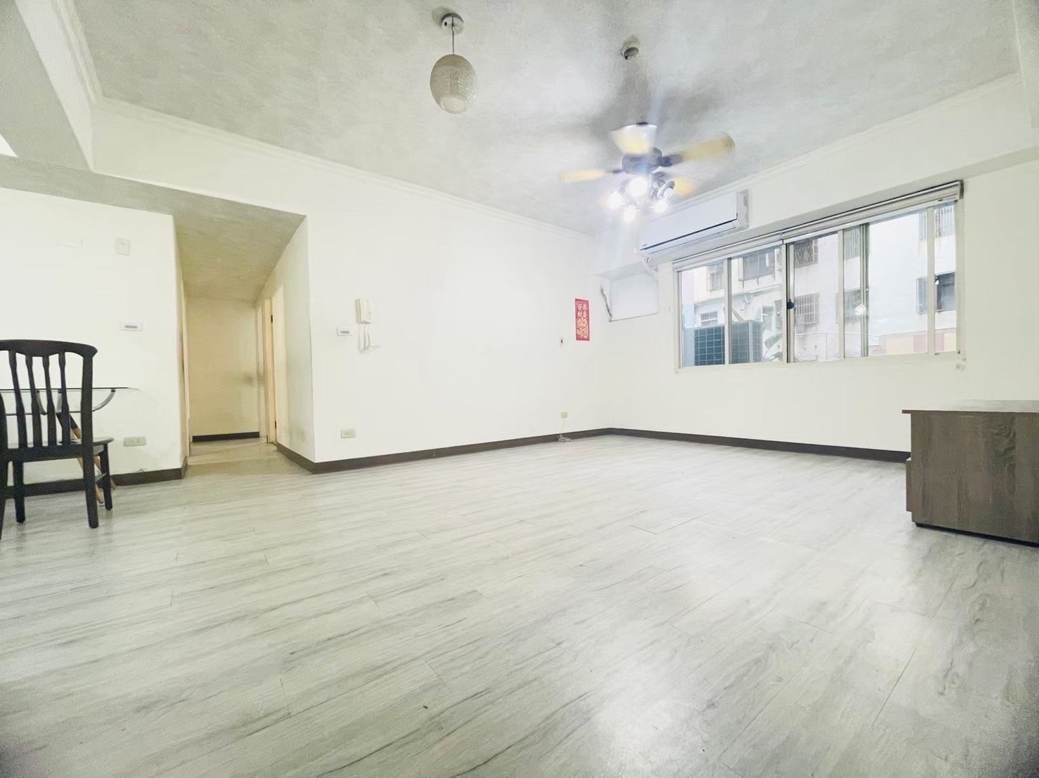 🚉【G5捷運旁✨採光滿分大三房＋平車】 昌平、漢口雙商圈核心生活圈，入門即享便利！