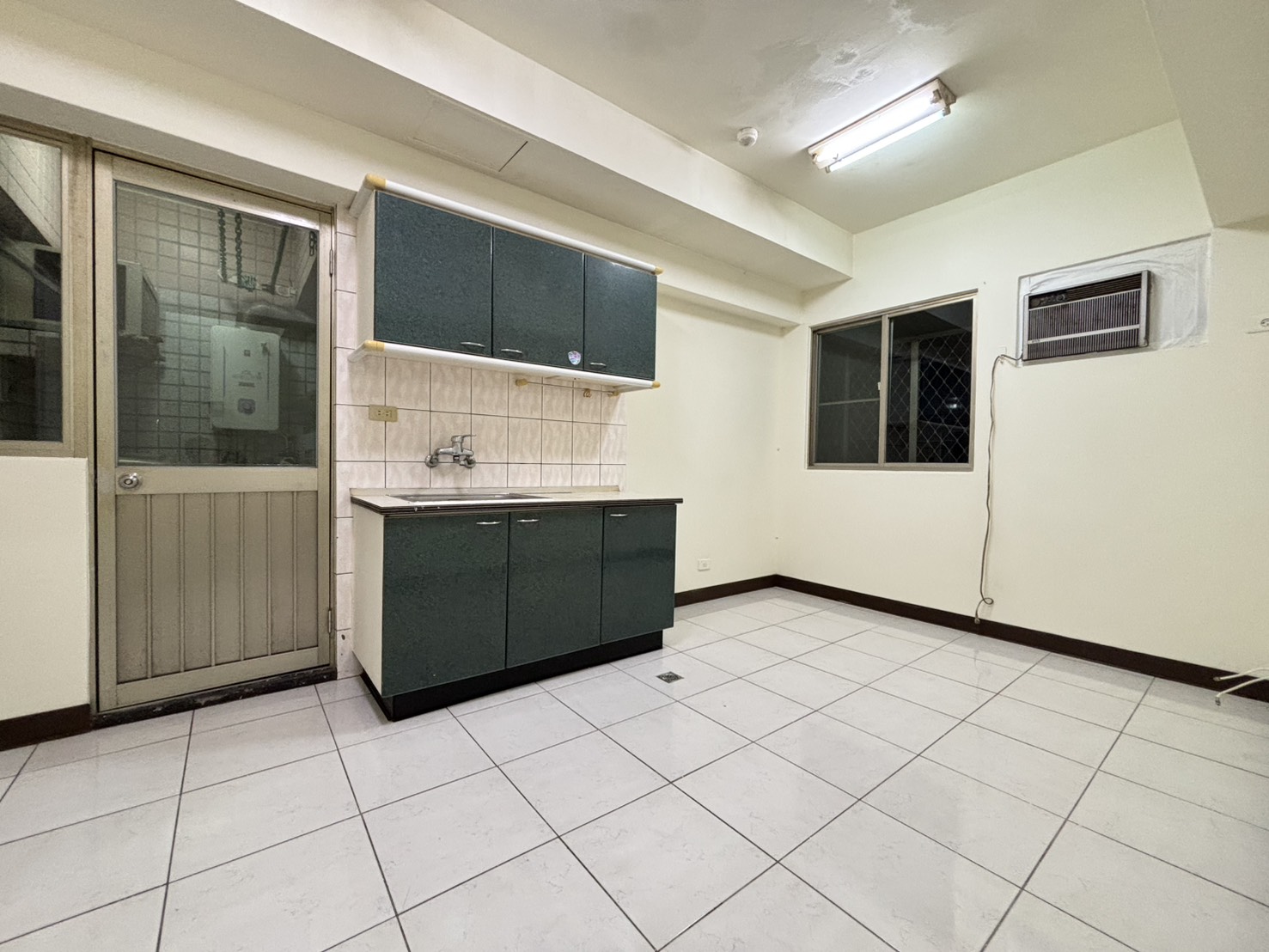 🏠【獨家專任｜台北瑞士二期💎溫馨1房1廳大套房】低總價入門首選，自住投資都剛好！