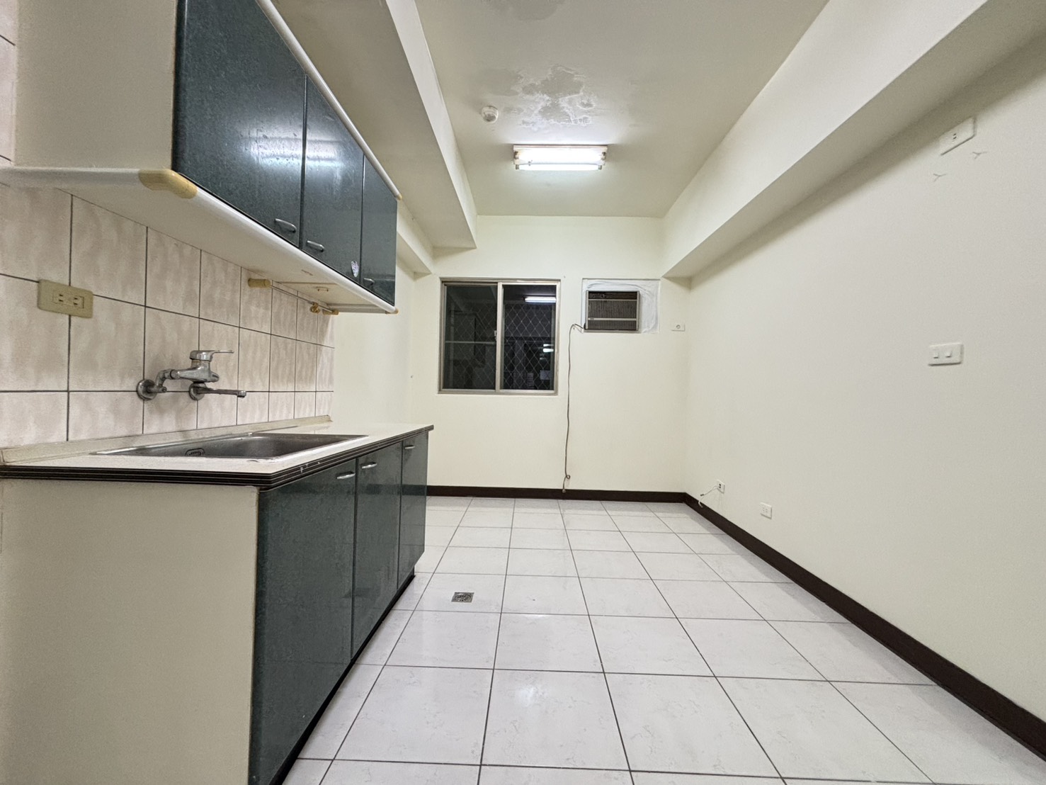 🏠【獨家專任｜台北瑞士二期💎溫馨1房1廳大套房】低總價入門首選，自住投資都剛好！