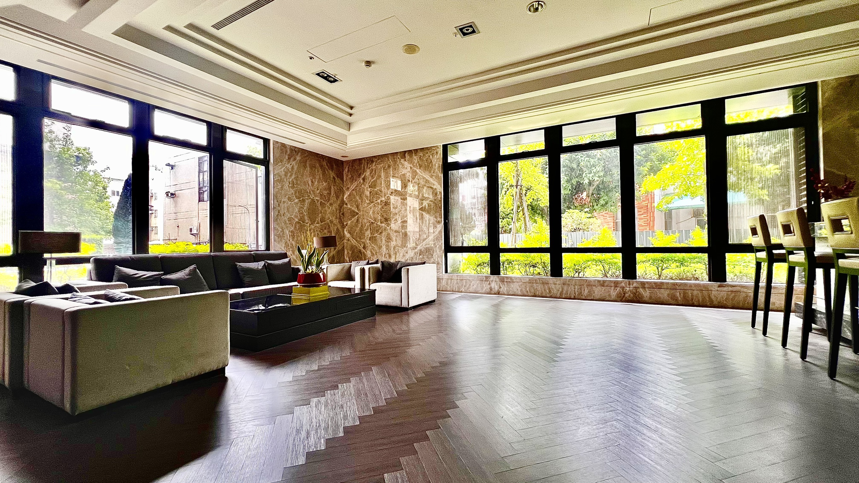 🏠【親家新匯｜中興大學旁✨頂樓邊間景觀三房＋平車】 視野無限，生活無界，自住置產一次到位！