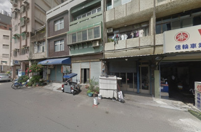 🏷️ 「新竹市區黃金地段｜9.5米超大面寬透天稀有釋出，商住雙享正臨大路！」