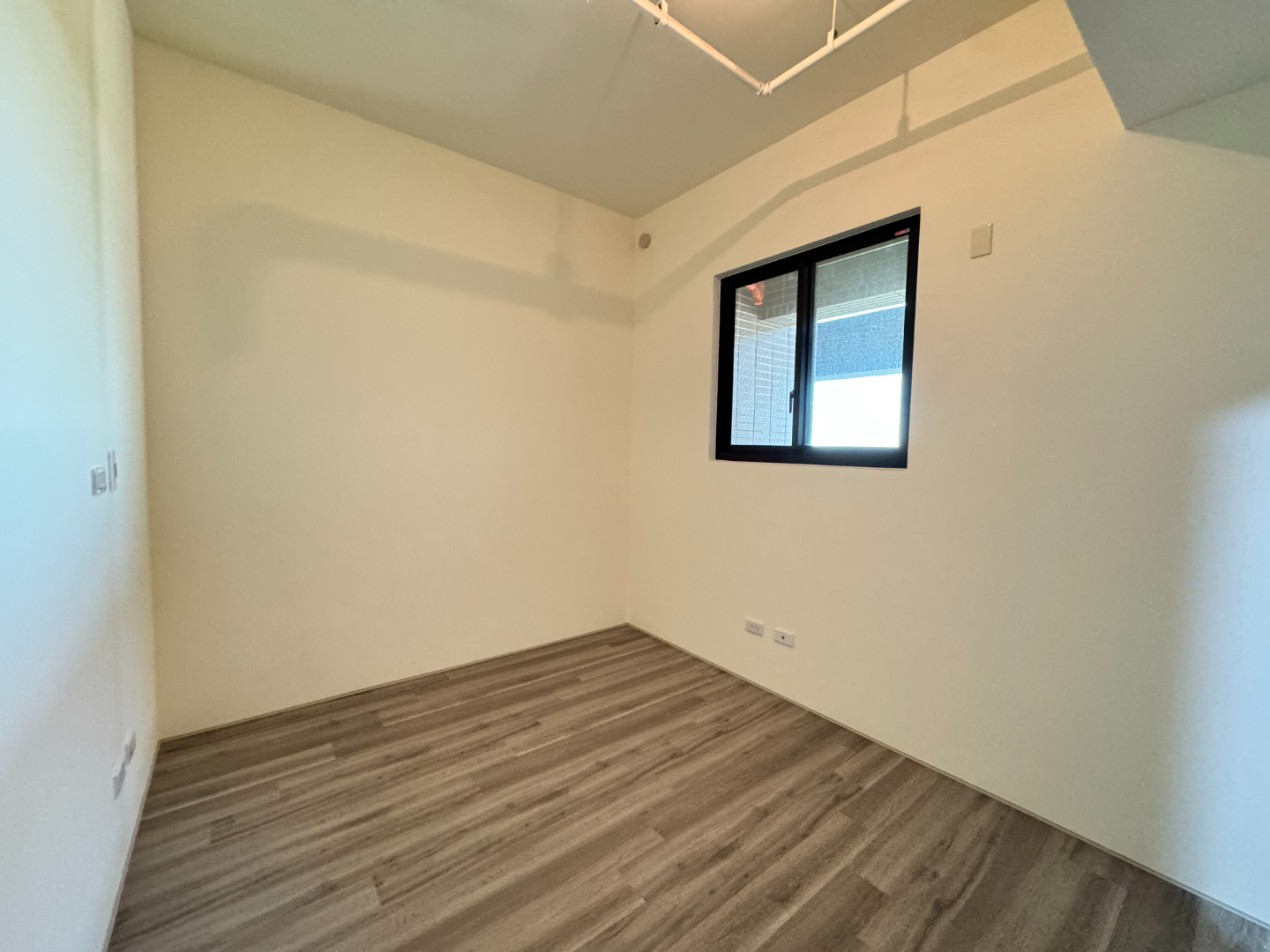 雲鑽景觀兩房雙車~急售出價談