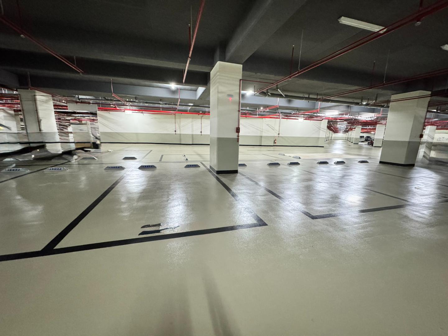 雲鑽景觀兩房雙車~急售出價談