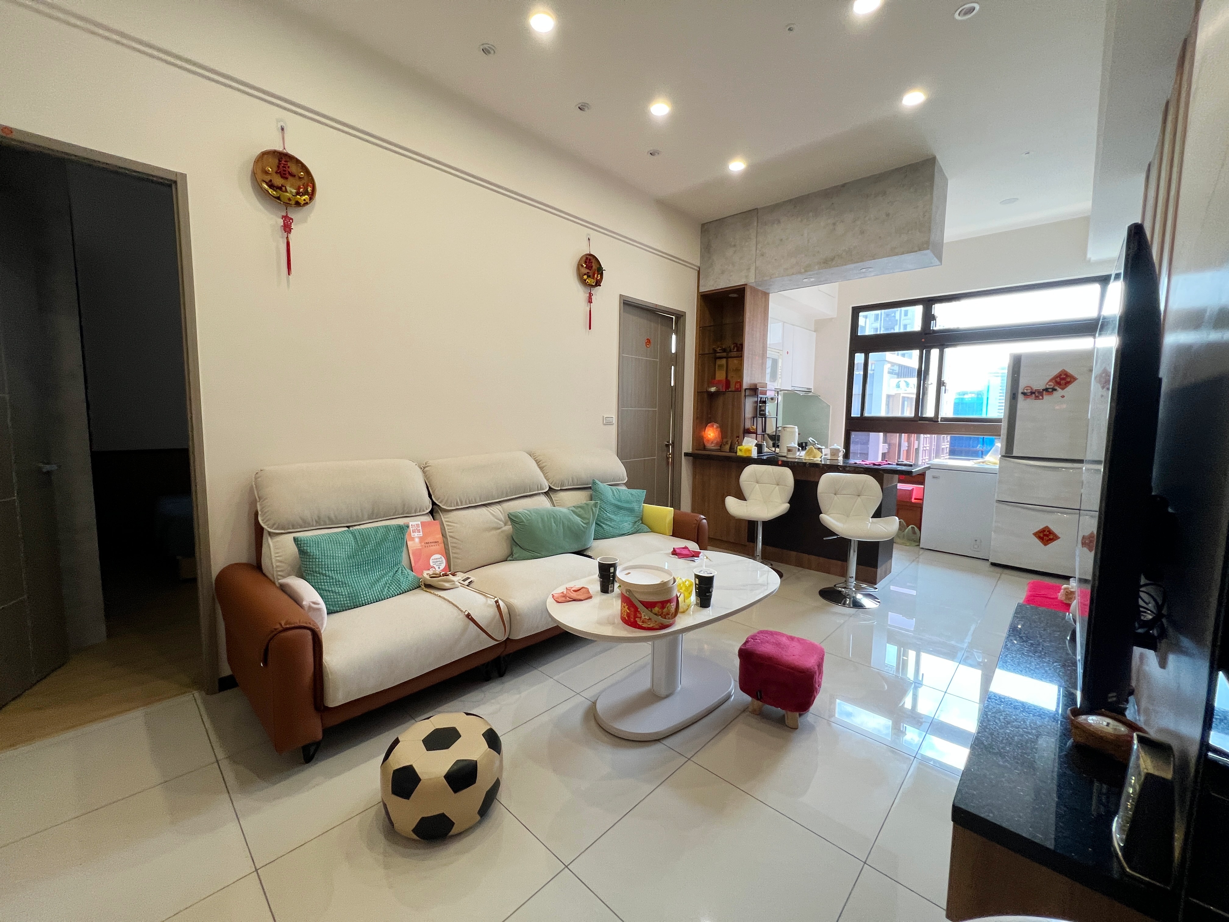 瑞典月灣邊間次頂樓兩房+平車｜方正明廳明房麗寶建設｜獨家專售