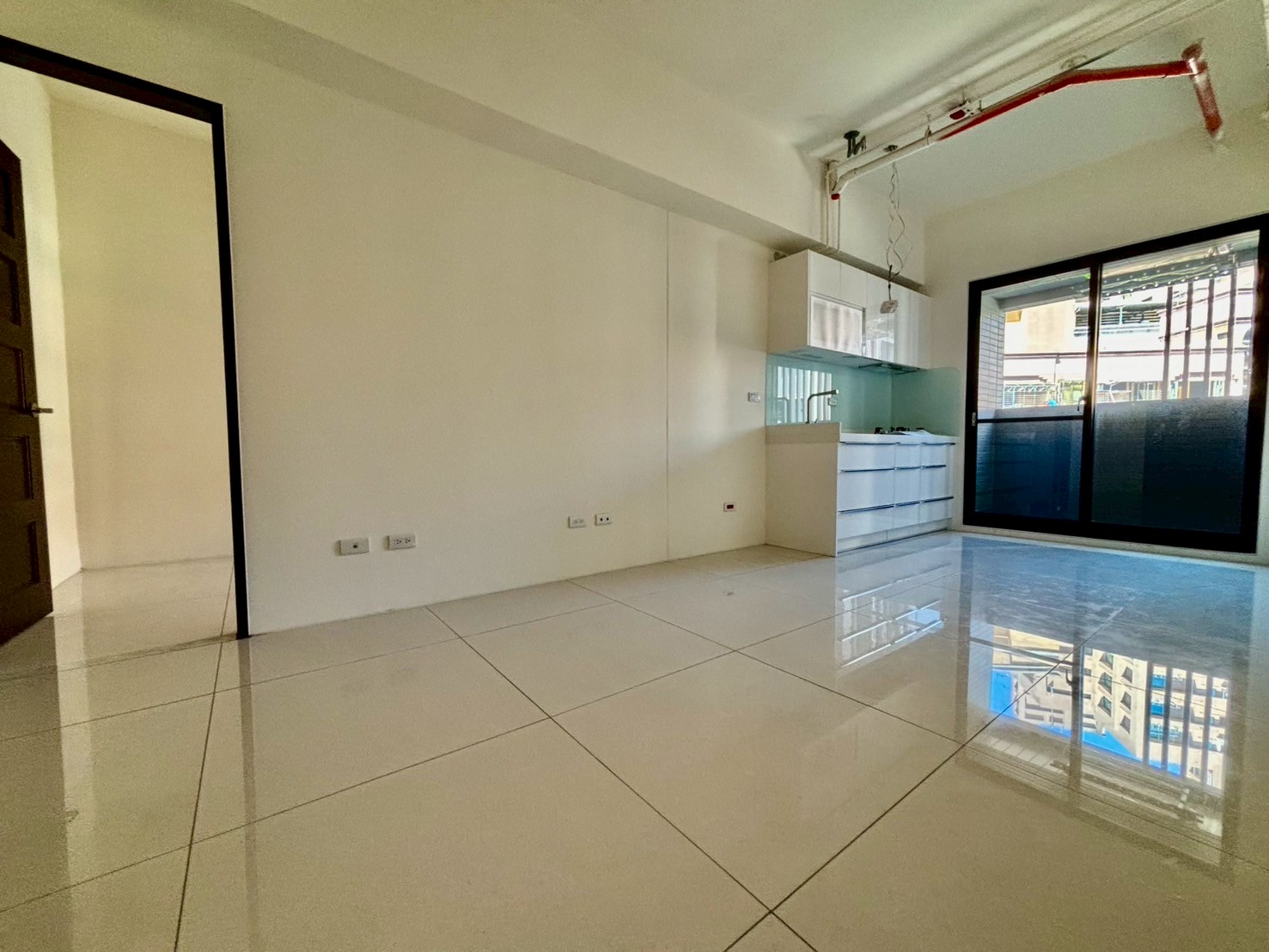 徐匯捷運 吉晟賦 全新落成 格局漂亮 正常兩房 雙衛浴