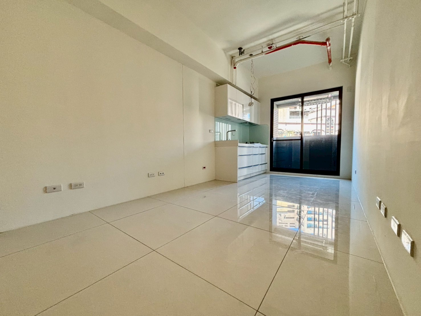 徐匯捷運 吉晟賦 全新落成 格局漂亮 正常兩房 雙衛浴