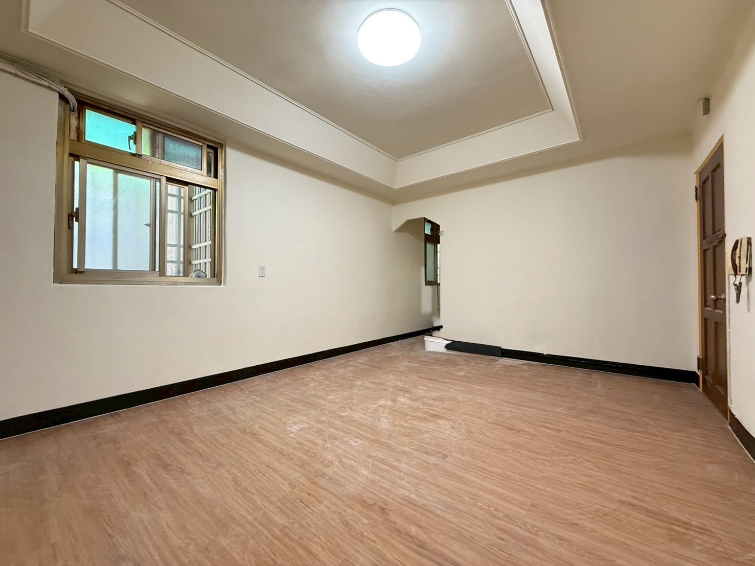 三重知名小籠包 鼎佳大空間美寓