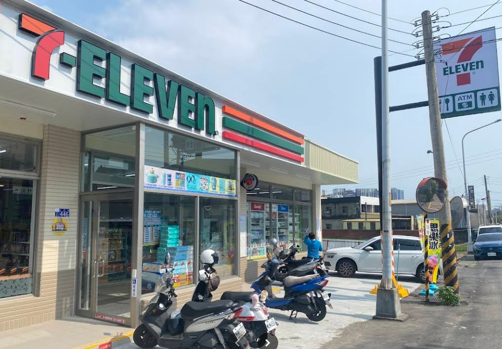 台中烏日鬧區大樓價買透天【KK在地通】