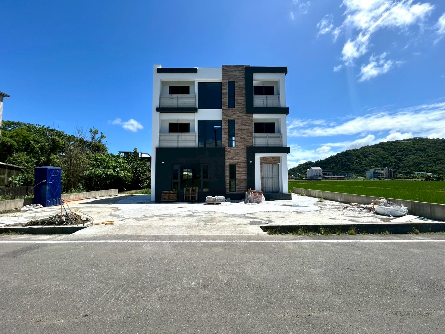 永慶許書豪★礁溪近台九省道現代風農舍