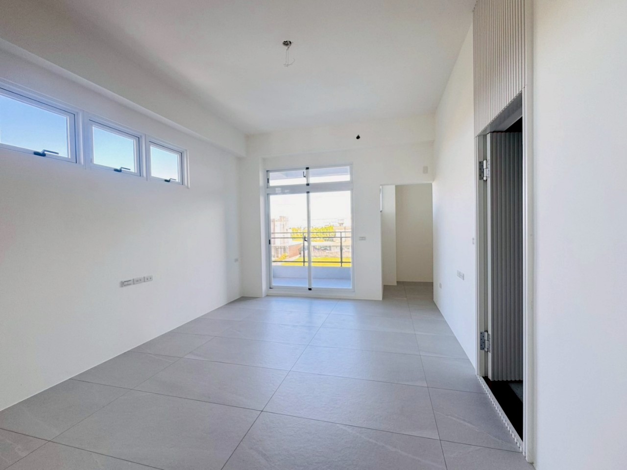 永慶許書豪★員山全新電梯農舍