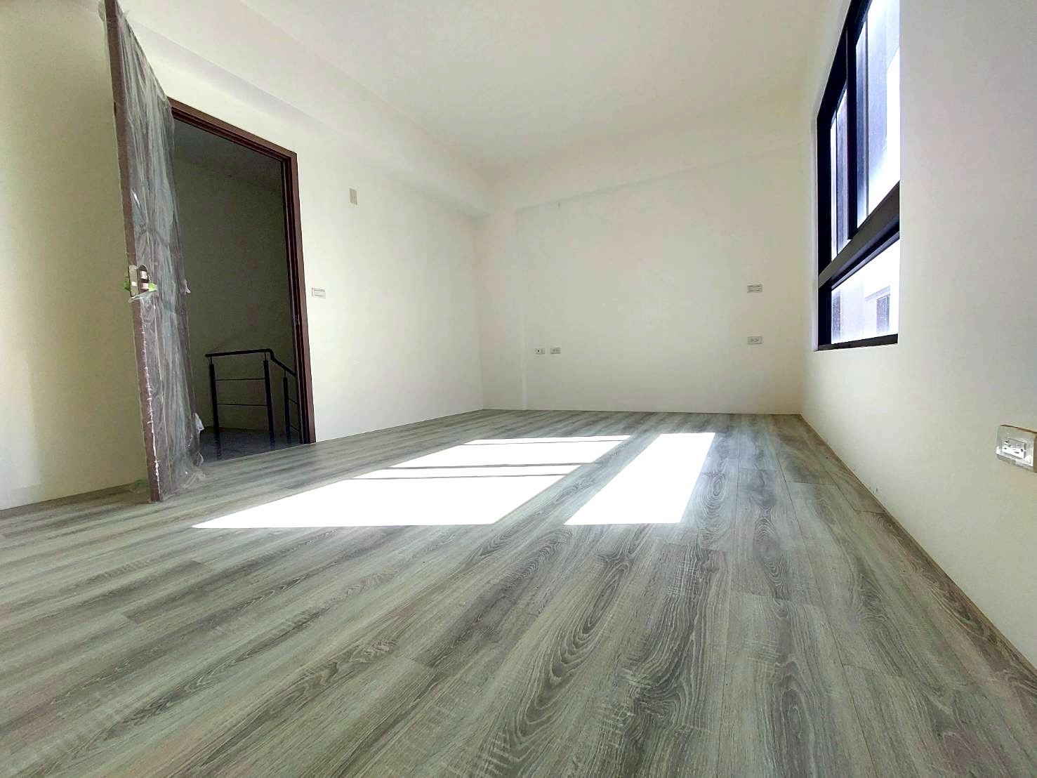 永慶許書豪★五結宴京寬院子全新未住邊間別墅