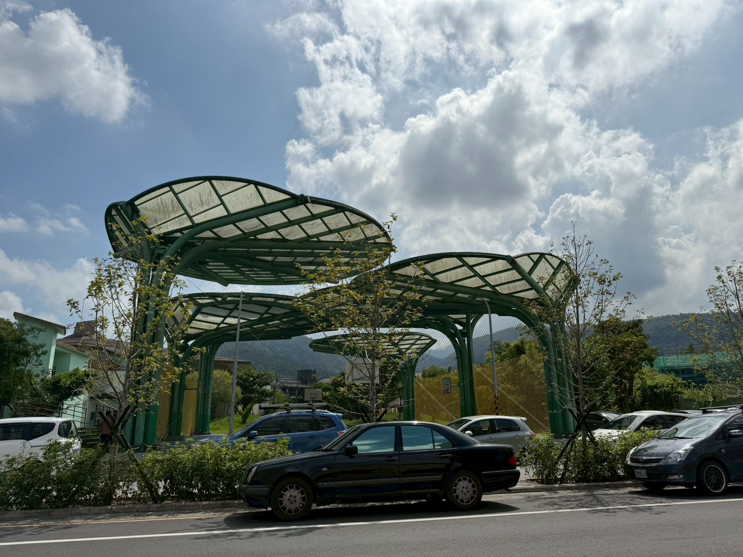 永慶許書豪★華德福旁大地坪面寬七米邊間透天