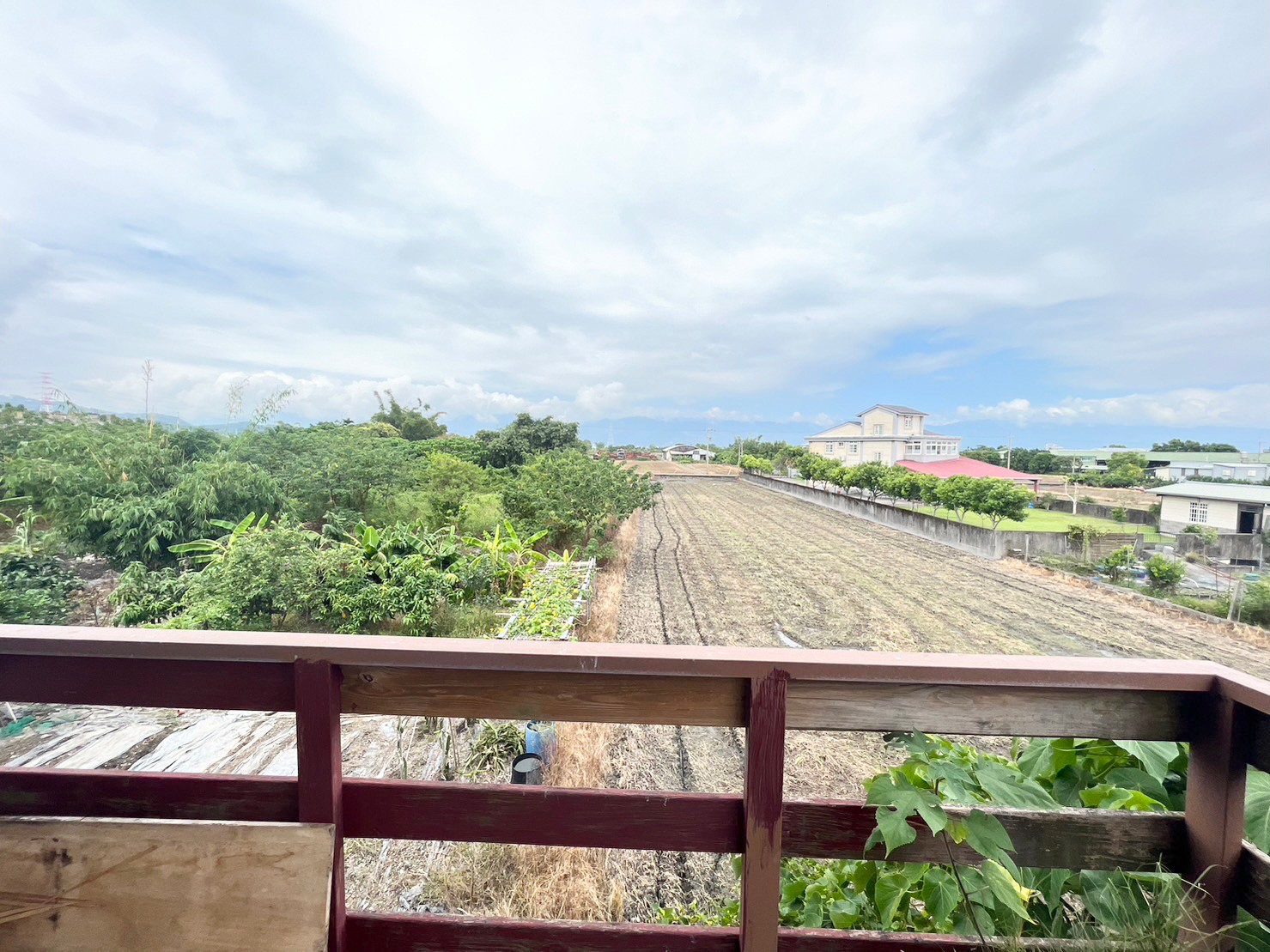 永慶許書豪★梅花路靜巷邊間好規劃透天