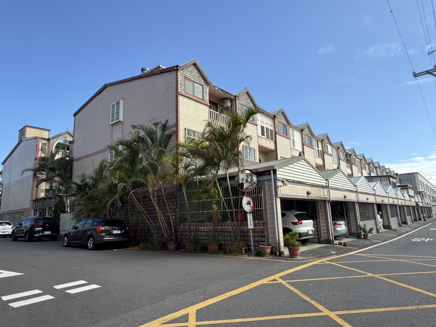 永慶許書豪★萬中選一名門世家邊間花園別墅