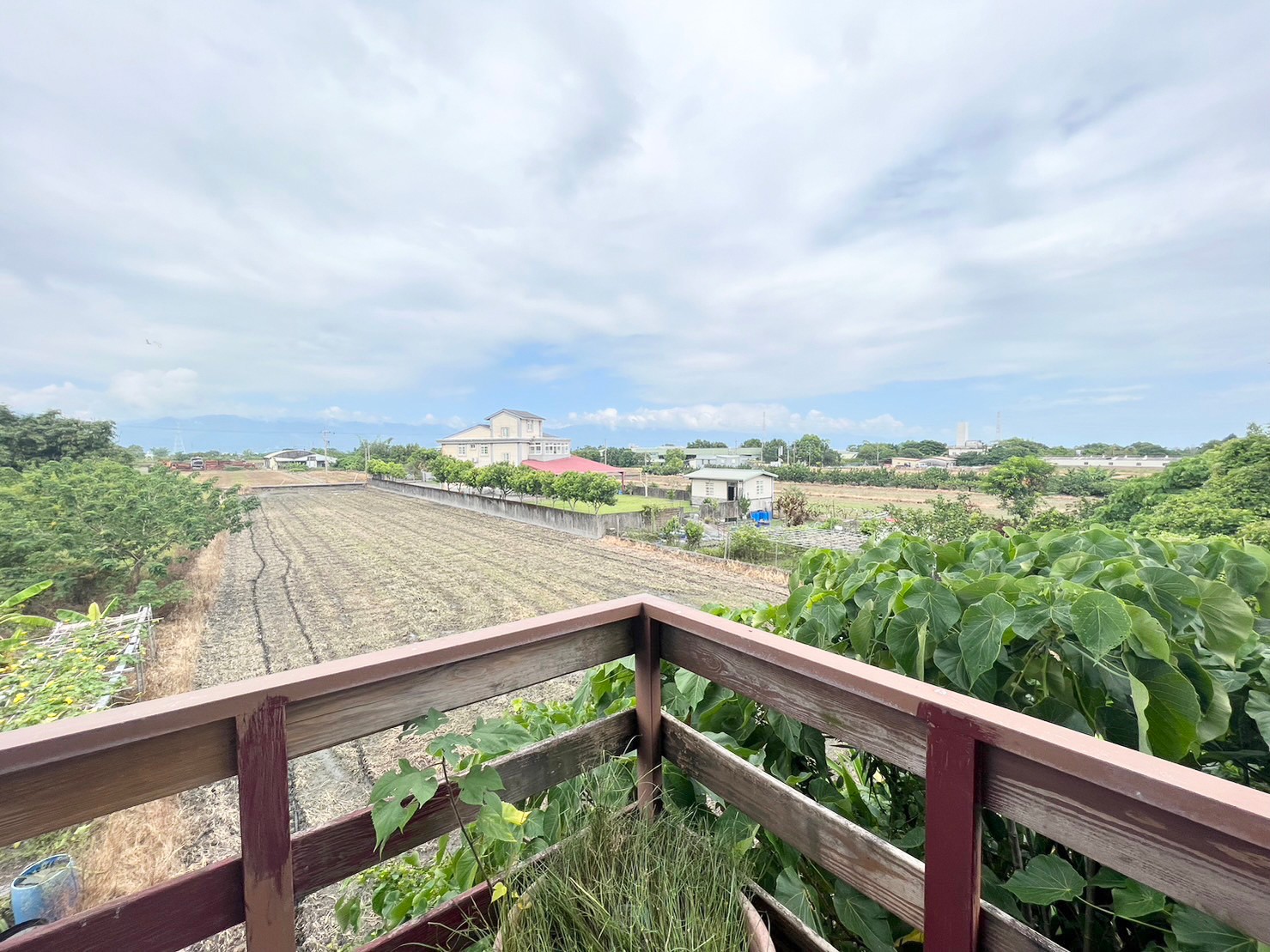 永慶許書豪★梅花路靜巷邊間好規劃透天