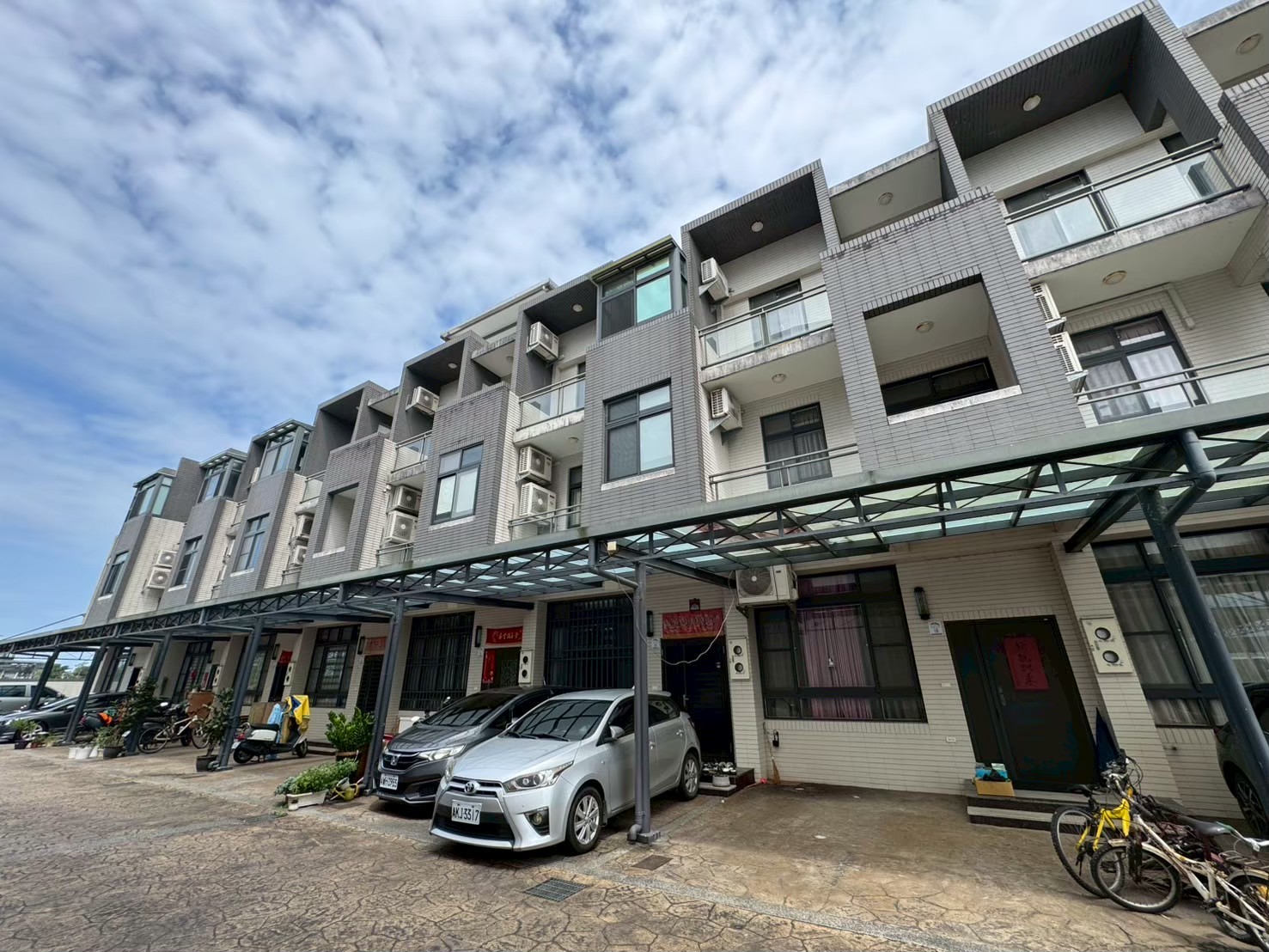 永慶許書豪★礁溪國五旁有孝親房好停車別墅