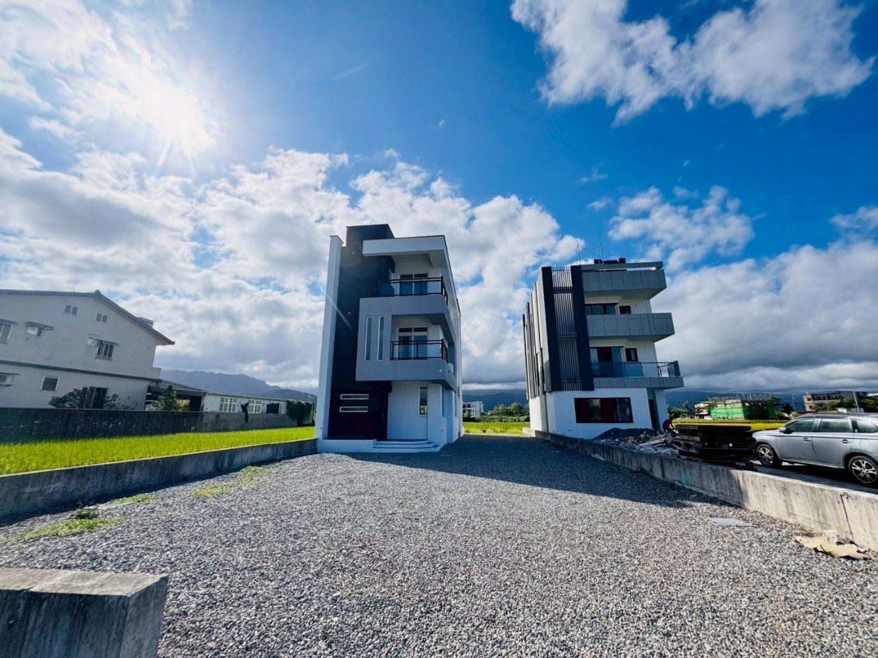 永慶許書豪★員山全新電梯農舍