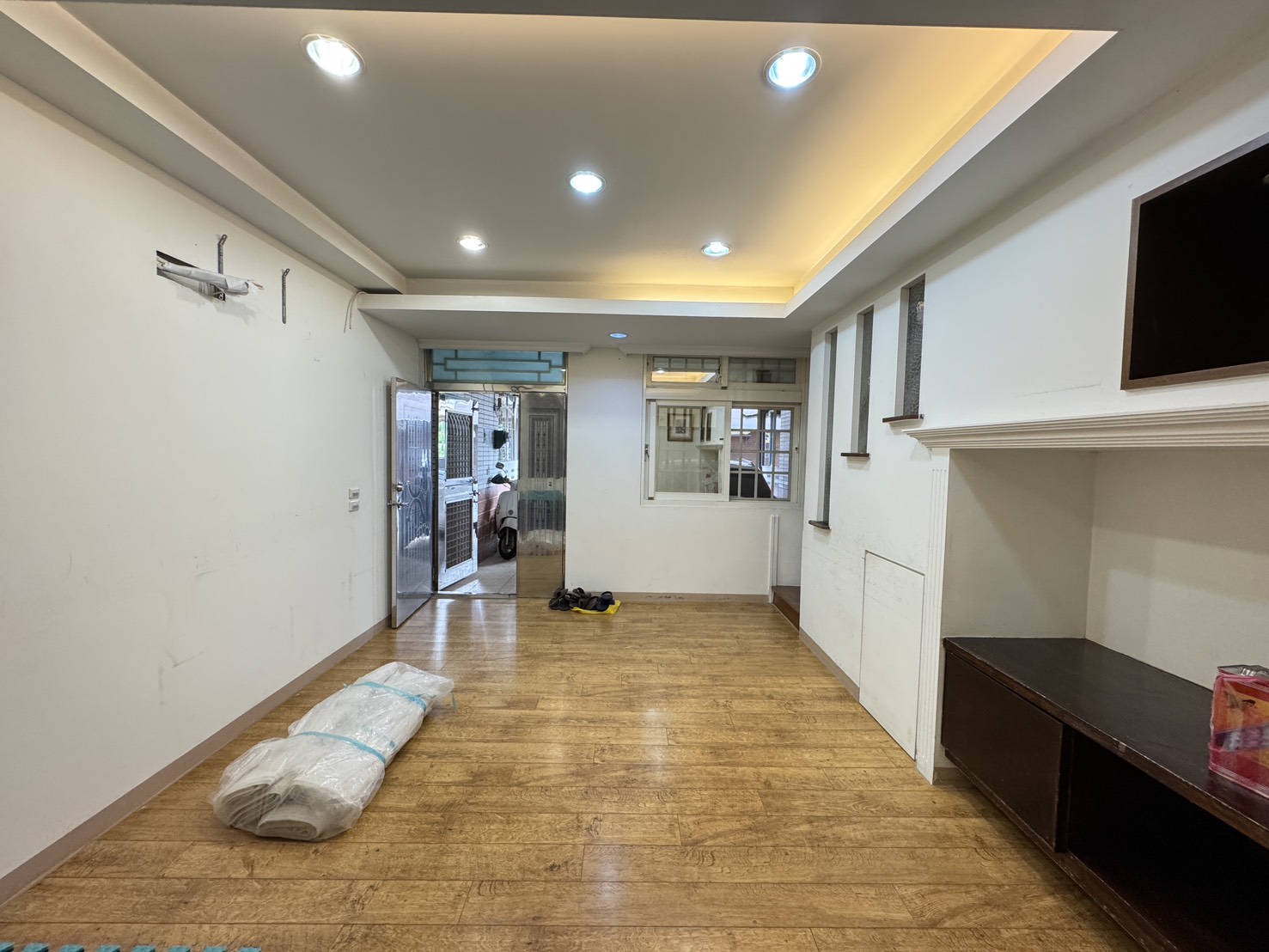 永慶許書豪★羅運旁738萬屋況佳美透天