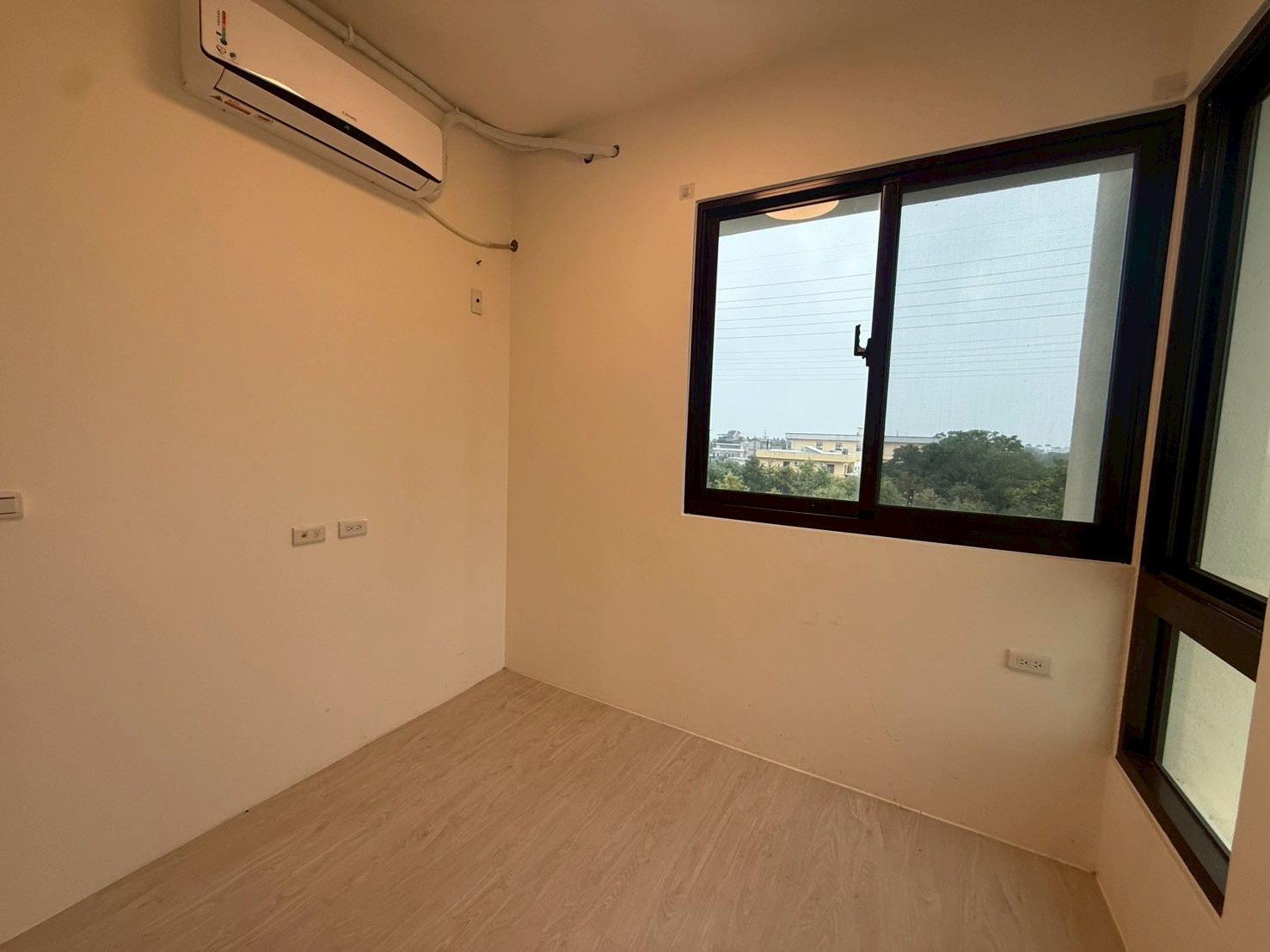 永慶許書豪★冬山藍圖全新明亮好停車華廈