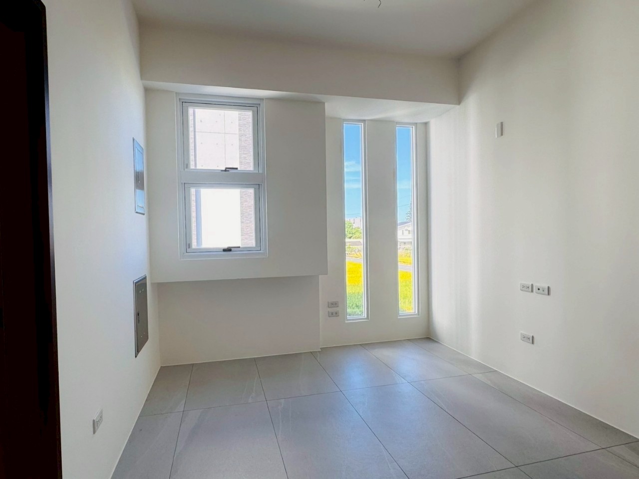 永慶許書豪★員山全新電梯農舍