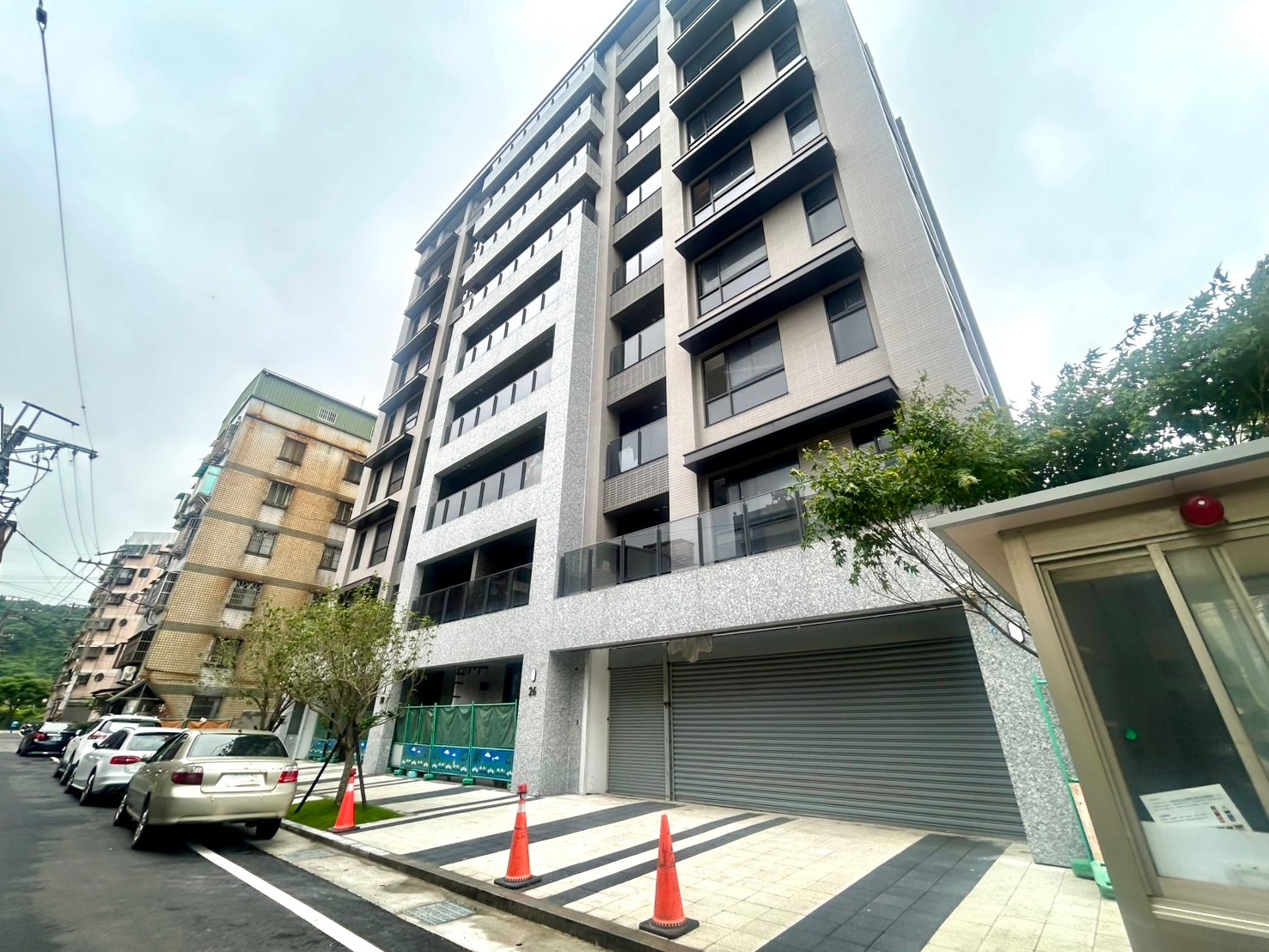 大溪市區｜尚富桂園12米大面寬店住