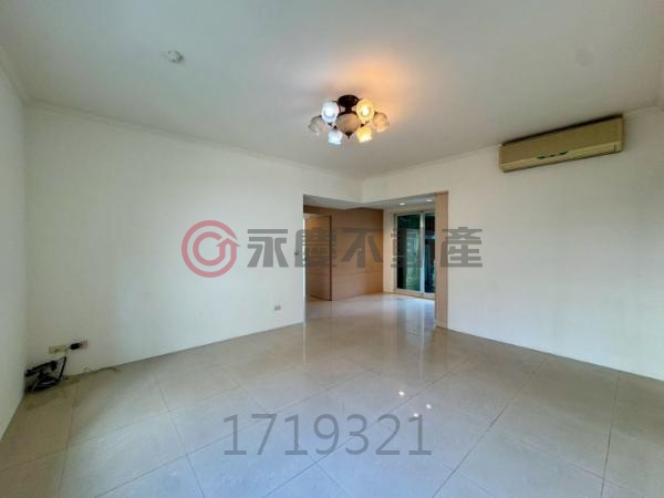 百川建設發現紐約家樂福旁低總價 四房雙車位