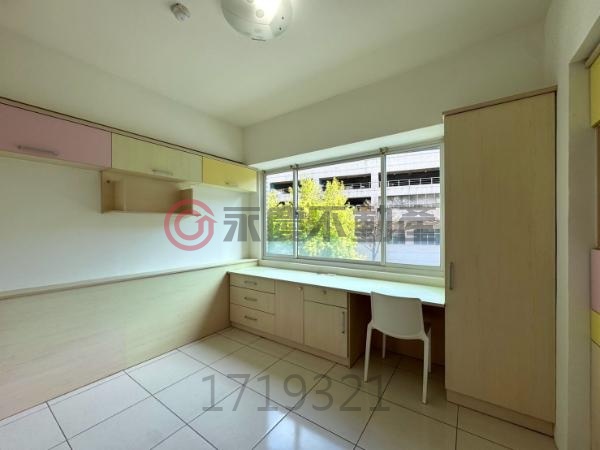 百川建設發現紐約家樂福旁低總價 四房雙車位