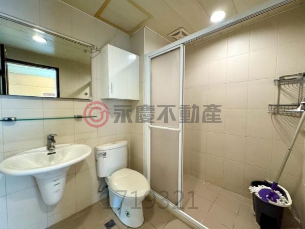 百川建設發現紐約家樂福旁低總價 四房雙車位