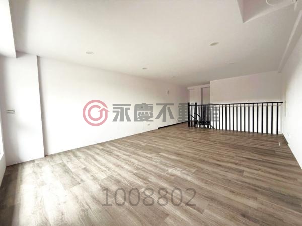 省桃旁站前之星 中華路黃金店面