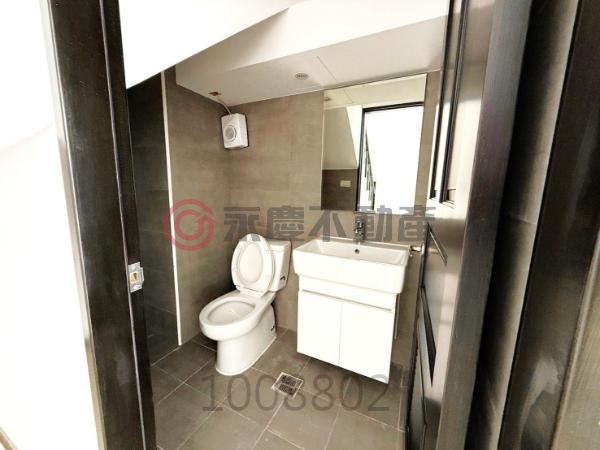 省桃旁站前之星 中華路黃金店面