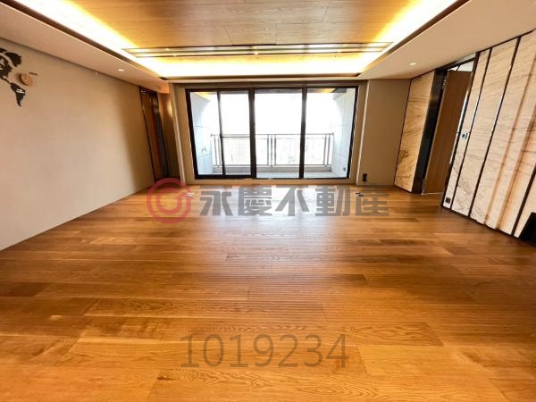 藝文特區精華區 【中悅瑰麗】 公園景觀戶四房三車