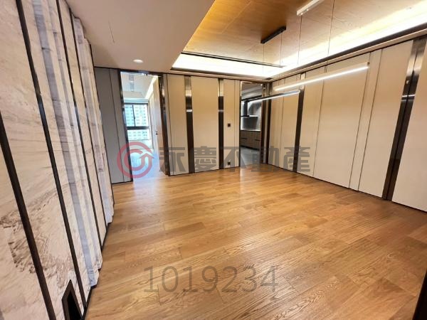 藝文特區精華區 【中悅瑰麗】 公園景觀戶四房三車