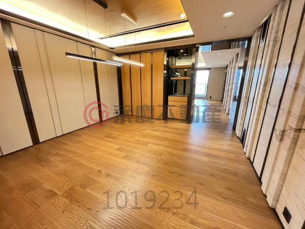 藝文特區精華區 【中悅瑰麗】 公園景觀戶四房三車