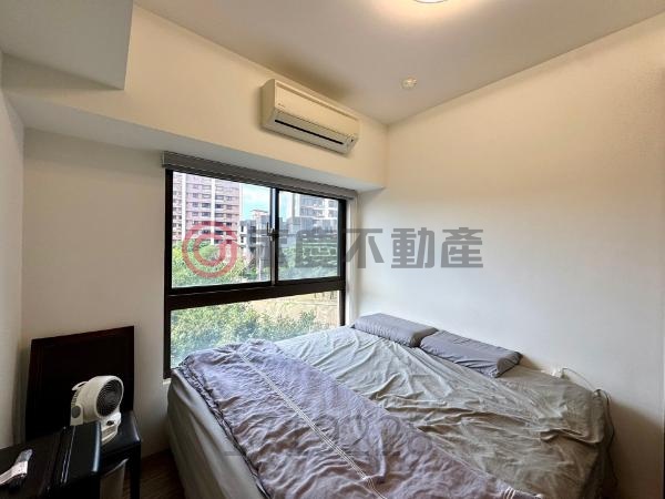 龍安商圈溪畔宅|新北歐大兩房+獨立車位