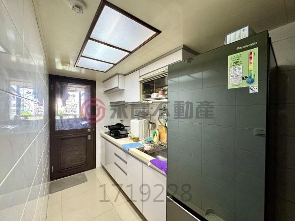 龍安商圈溪畔宅|新北歐大兩房+獨立車位