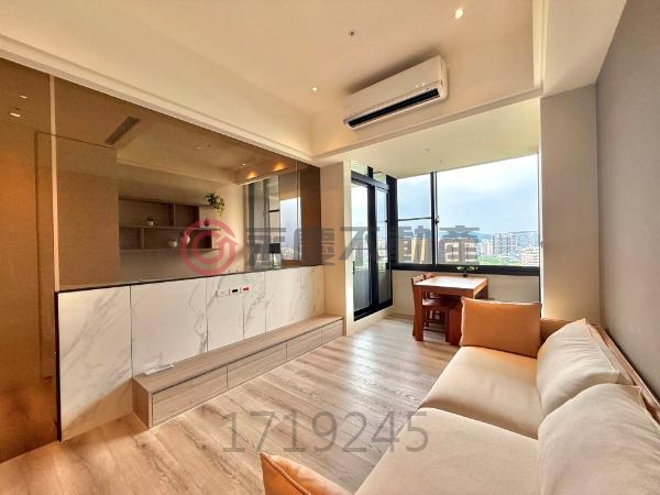 【禾林山知間｜無敵山景1+1房 平面車位】