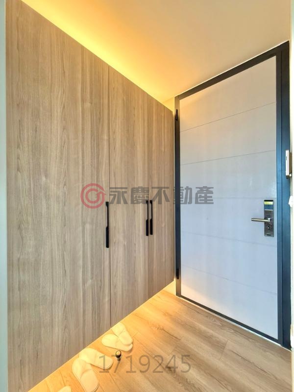 【禾林山知間｜無敵山景1+1房 平面車位】