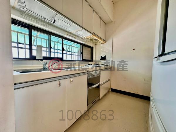 圓頂法布街|全室明亮|日夜美景2+1房車