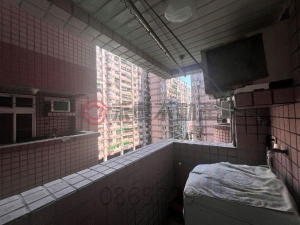 海洋大學世界三房兩衛平車溫馨宅