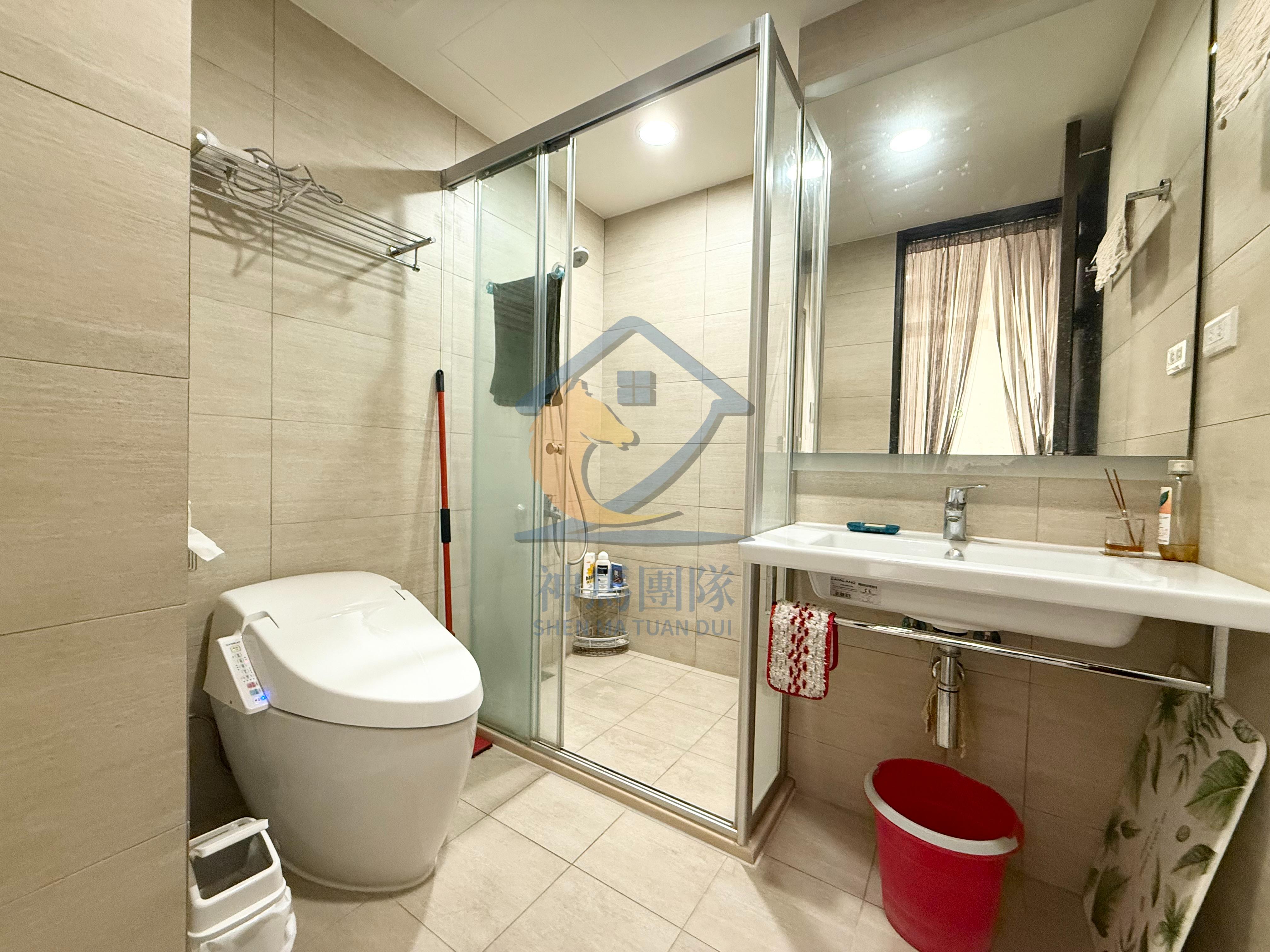 青埔買房買屋 青埔高鐵A18高樓層景觀2房車